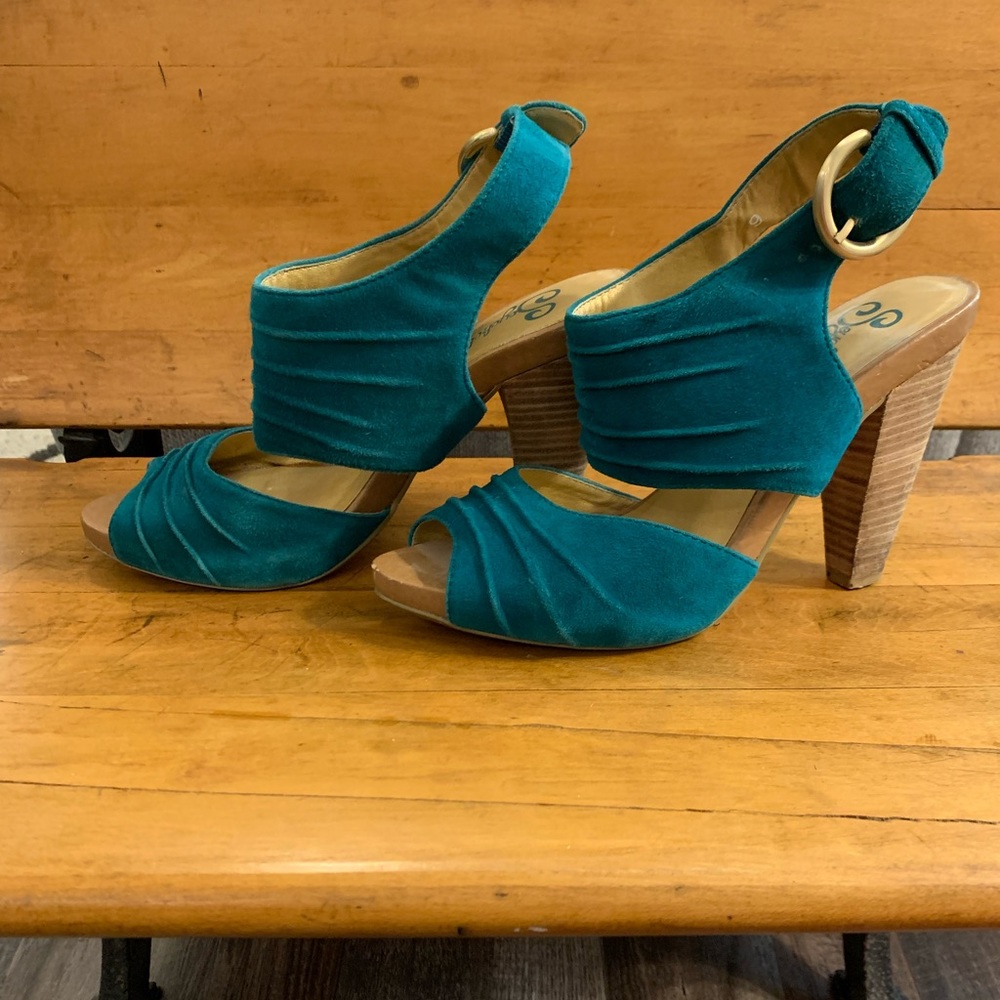 Seychelles teal blue-green heels, size 9